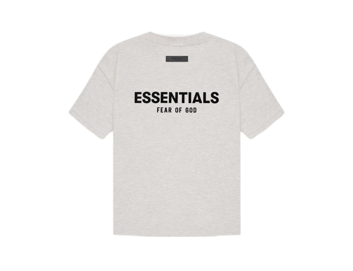 Fear of God Essentials SS22 T-Shirt ´Light Oatmeal ‘