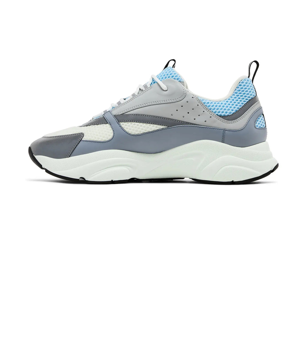 B22 - White & Bleu