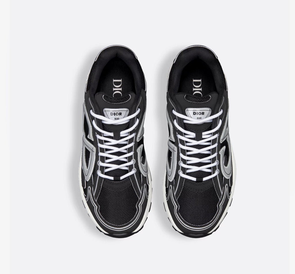 B30-Black & White