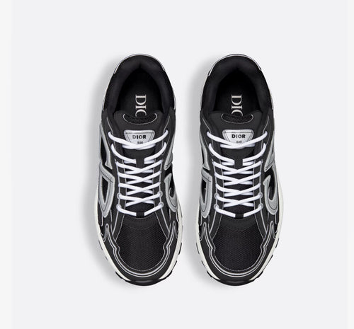 B30-Black & White