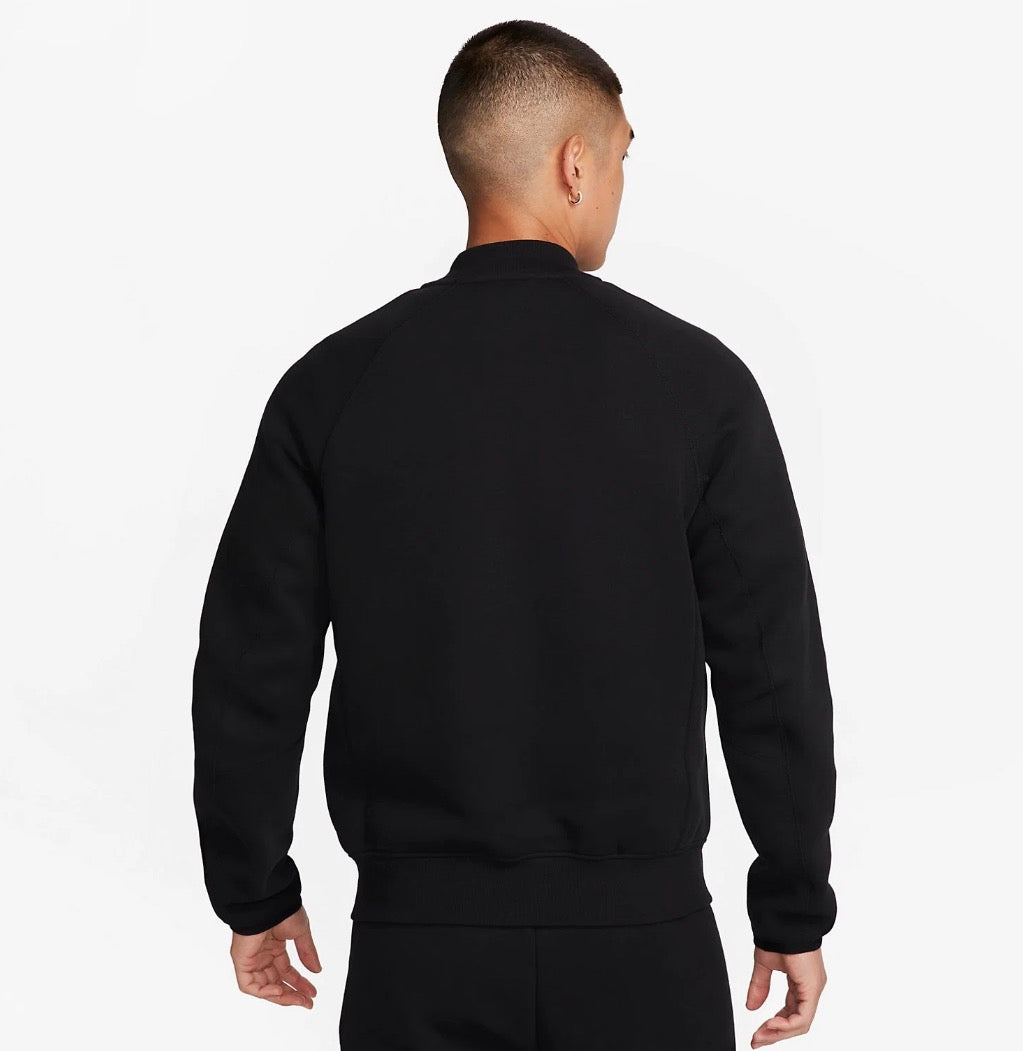 Haut Nike tech Fleece noir